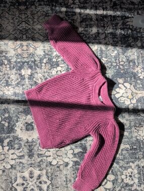 GAP Knit Crewneck Sweater in Berry Plum